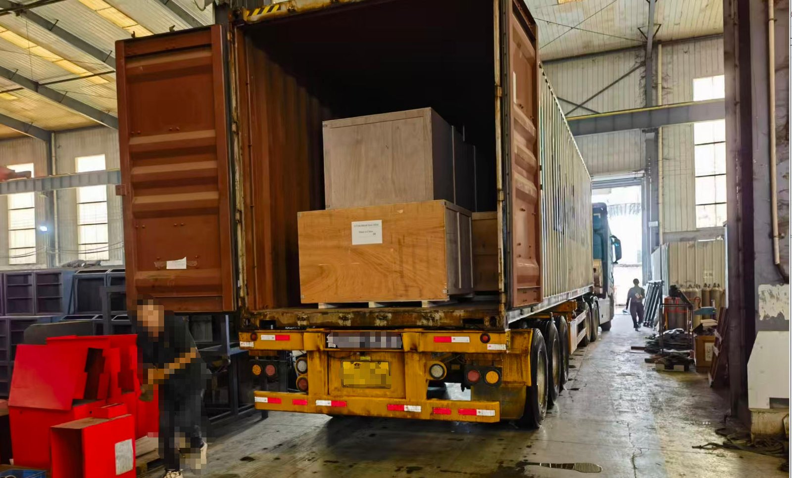 Export wooden packing for busbar machine