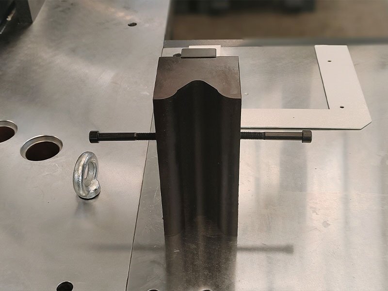 Z-bend and U-bend copper busbar samples